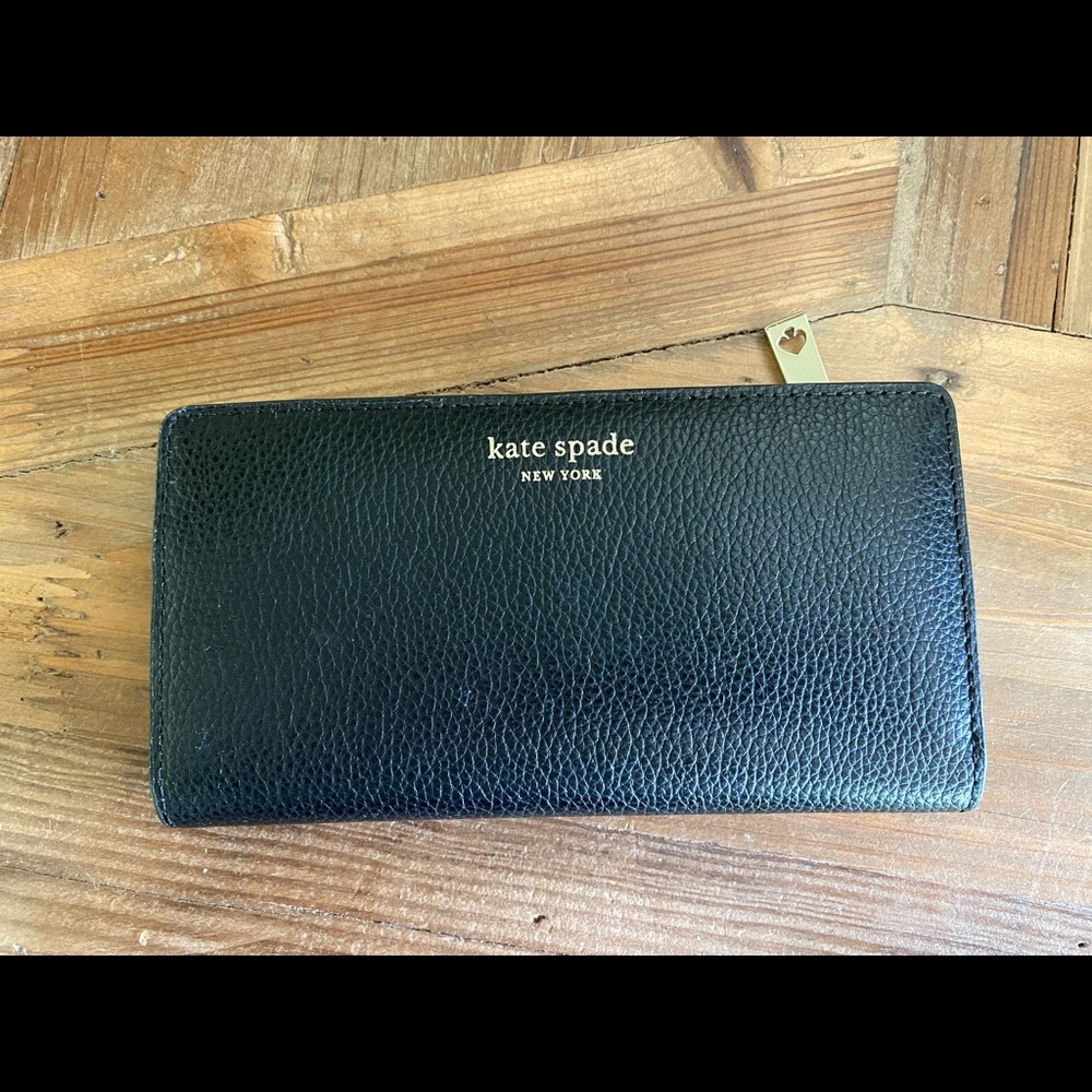 Kate Spade Black and Nude wallet